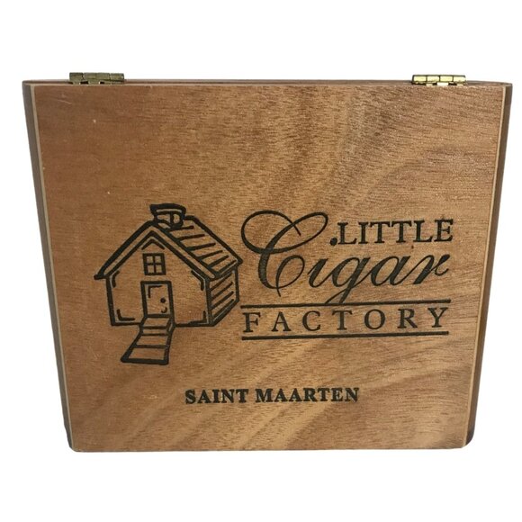 Little Cigar Factory Wooden Box Saint Maarten 7.5" x 6" x 1.5" Hinged Lid - Picture 1 of 12